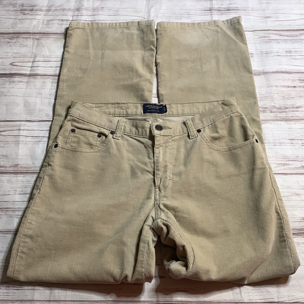 American Eagle Corduroy Pants - Picture 2 of 8